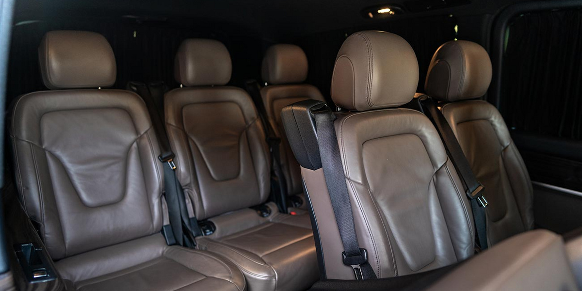 Mersedes V-class 250d Exclusive rental photo 12